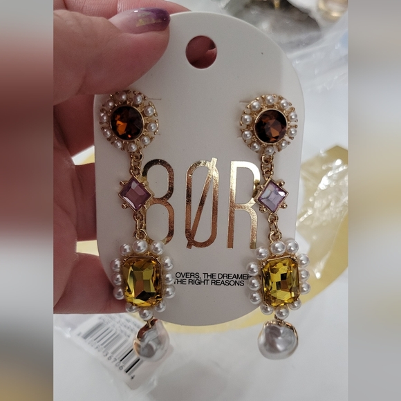 8 Other Reasons Gold and Purple Statement Earrings - Picture 2 of 4